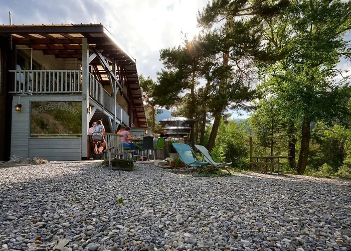 Glamping Ubaye Luksusowy namiot Chaudon-Norante