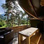 Glamping Ubaye Lyxtält *