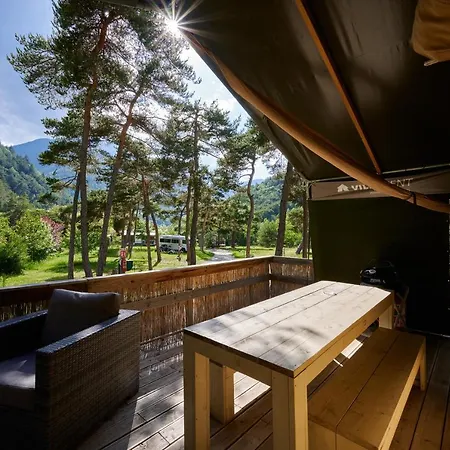 Glamping Ubaye Luxury tent *